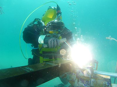 Underwater Welding2
